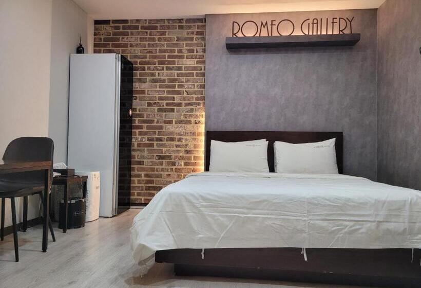 Romio Motel