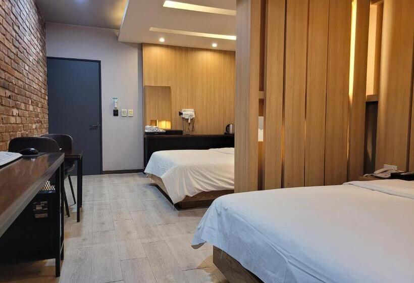 Romio Motel