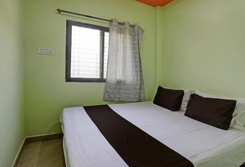 Spot On Hotel Leo Star