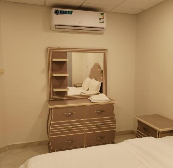 الساعه 60 الفندقيه