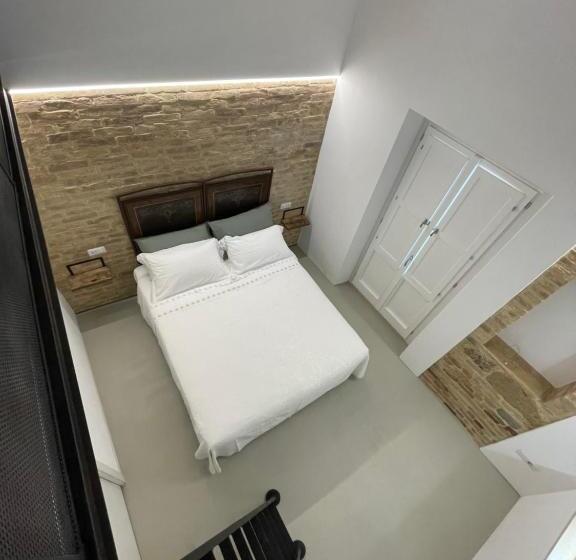 مبيت وإفطار Al Civico 2 Tiny House