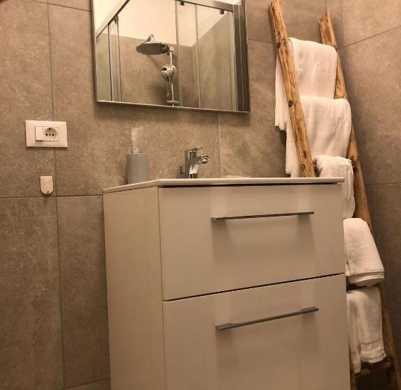 تختخواب و صبحانه Al Vicolo