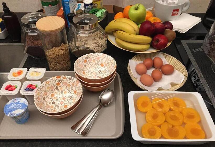 تختخواب و صبحانه Al Vicolo