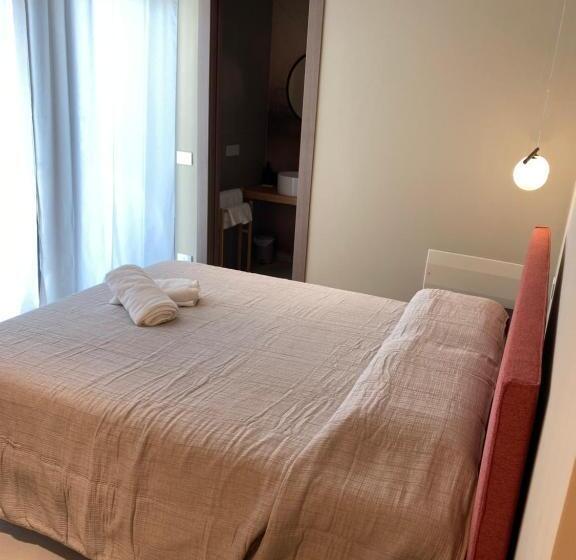 تختخواب و صبحانه Comàr Suite