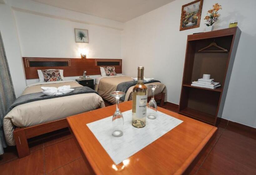تختخواب و صبحانه Escobedo’s Inn Machupicchu