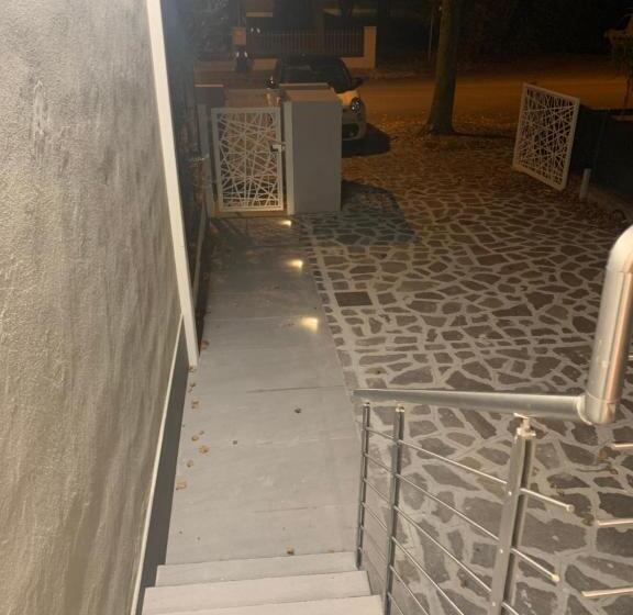 تختخواب و صبحانه Guesthouse In Town