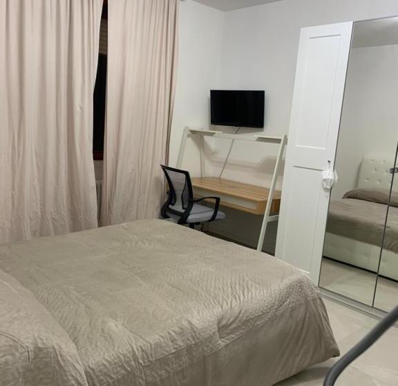 تختخواب و صبحانه Guesthouse In Town