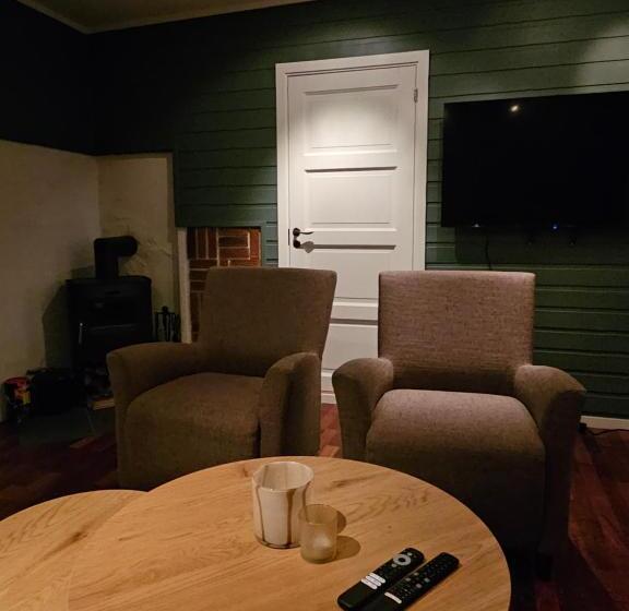 Enter Backpack Apartments