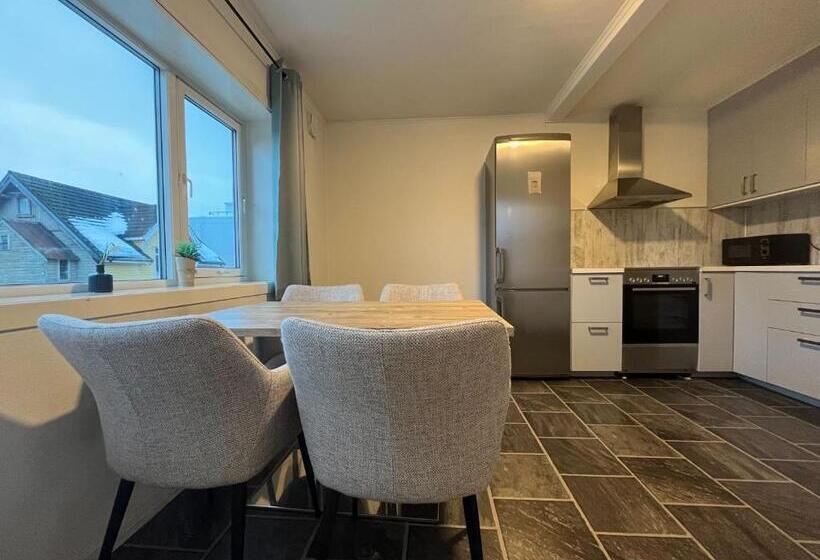 Enter Backpack Apartments