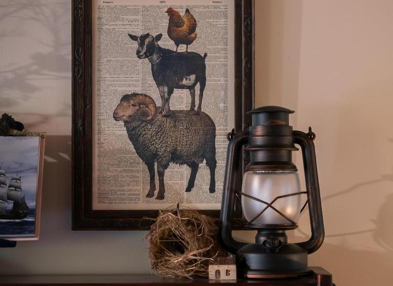 בית מלון כפרי Hideaway Farmlet Romantic Cottage With Miniature Goats