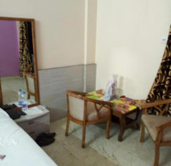 هتل New Jasmine,cuttack