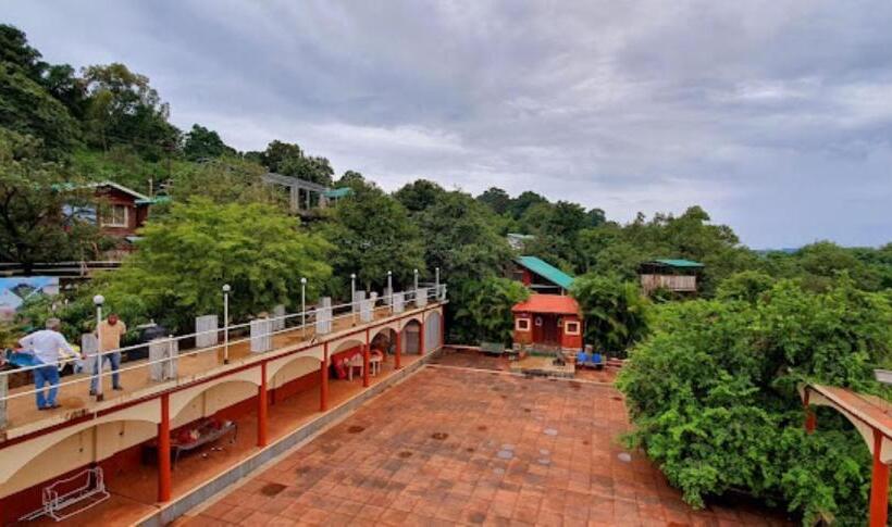 호텔 Prabhusrukusti Krushi Paryatn Kendra , Satara