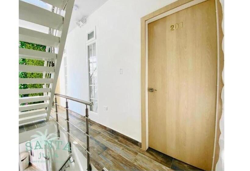 هتل Santa Julia Travel