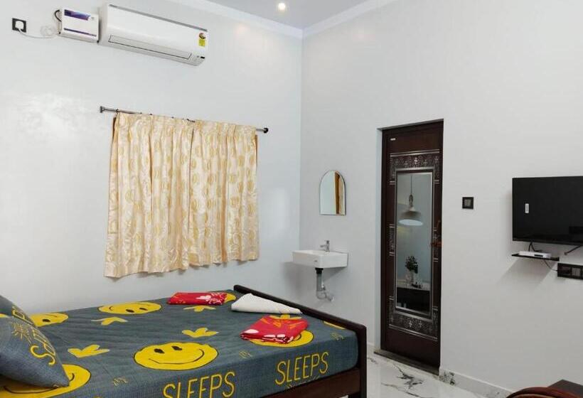 فندق Vedhav Residency