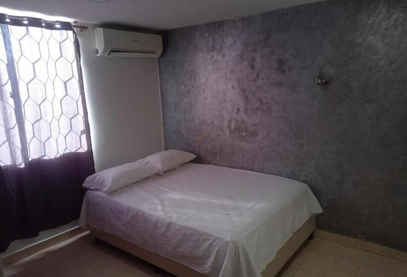 پانسیون Casa Blanca Ciudad Jardín