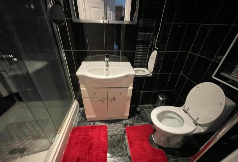 پانسیون Double Room En Suite Free Parking