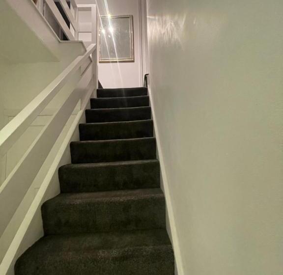 پانسیون Double Room En Suite Free Parking