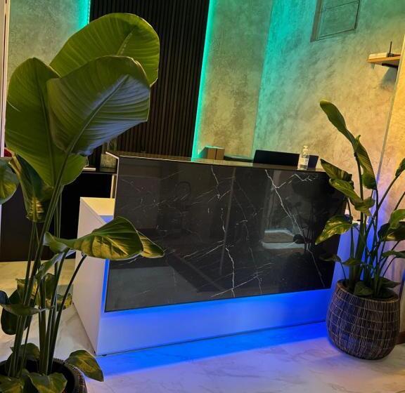 پانسیون Domus Aquae Rooms & Wellness