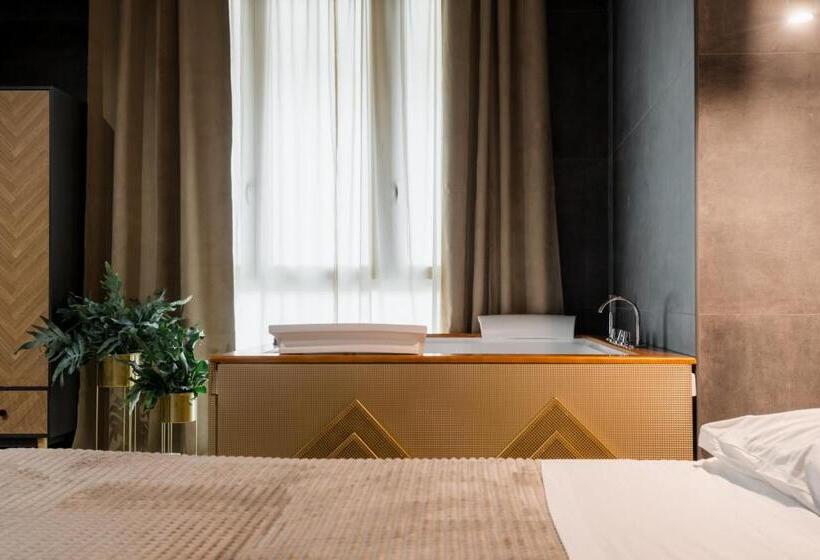 پانسیون Porta D Oro Charming House Ii & Spa