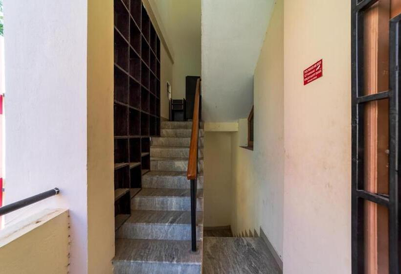 پانسیون Puducherry Residency