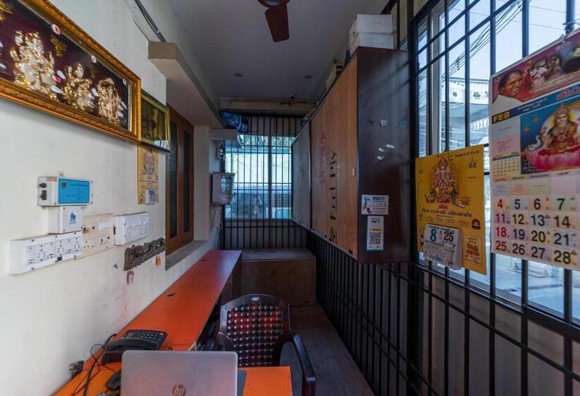 پانسیون Puducherry Residency