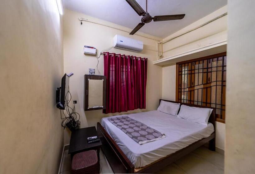 پانسیون Puducherry Residency