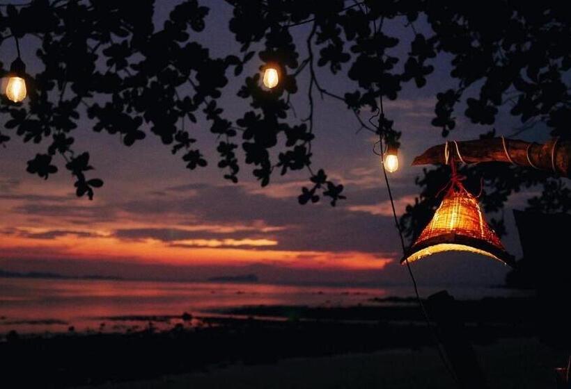 膳宿费 Simple Life Bungalows