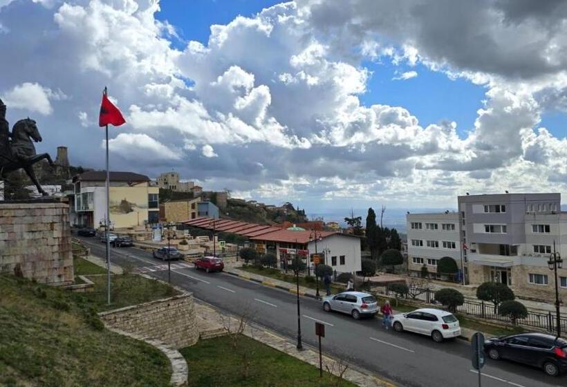 پانسیون Villa Mefaja
