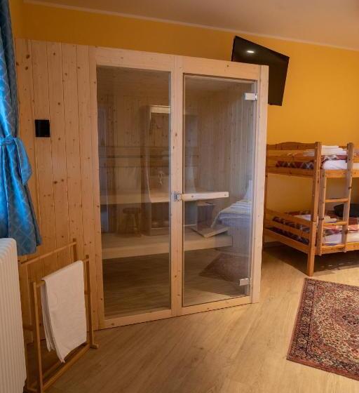 Пансион Villa Zoe   Suite Con Sauna