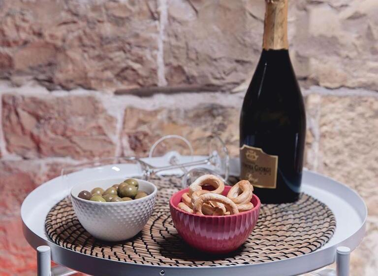 B&b Rhea Luxury