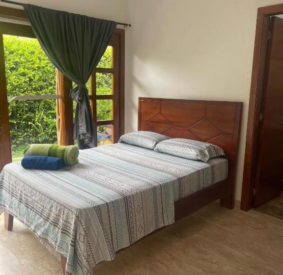 住宿加早餐  Finca Hotel Casa Lupe En Santa Elena
