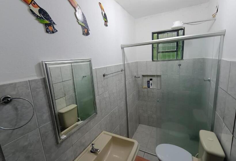 Canastra Hostel E Camping   Quartos