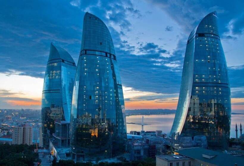 Eminera Hostels Baku