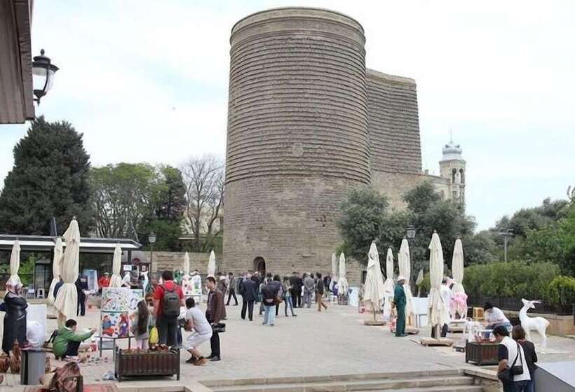 Eminera Hostels Baku