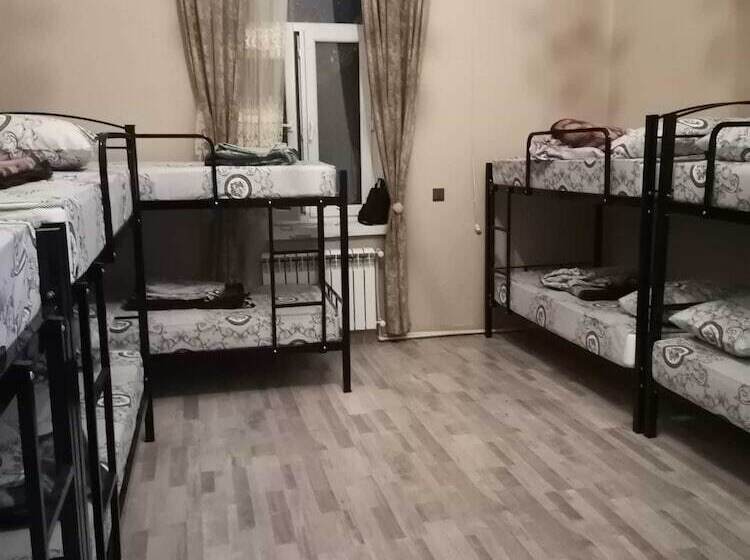 Eminera Hostels Baku