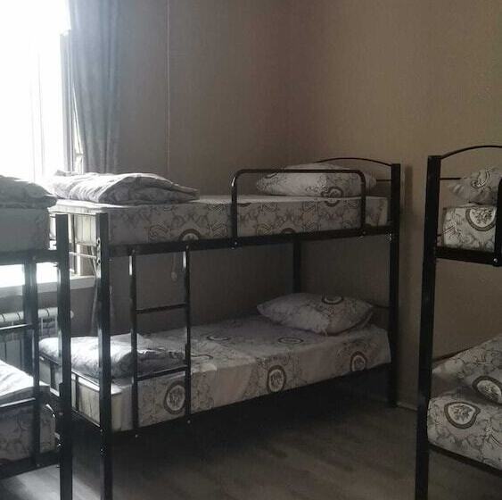 Eminera Hostels Baku