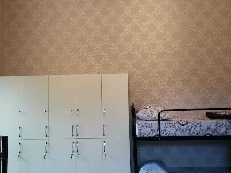 Eminera Hostels Baku
