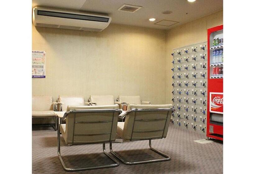 هتل Crystal Palace   Vacation Stay 61203v