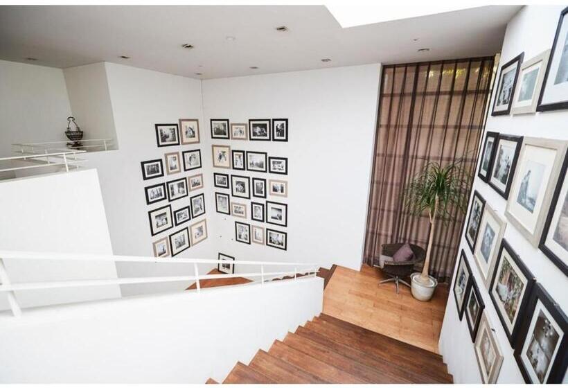 هتل Crystal Palace   Vacation Stay 61203v