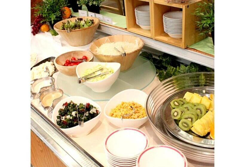 هتل Crystal Palace   Vacation Stay 61208v
