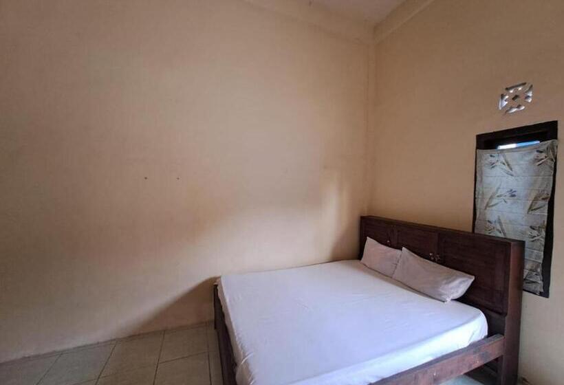 فندق Spot On 93465 Archa Guest House Syariah