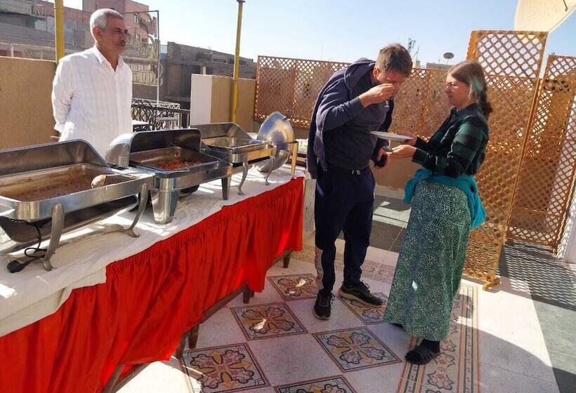 Merry Land Hotel & Roof Top Nile Restaurant Luxor