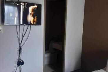 One Palm Tree Villas Studio Unit