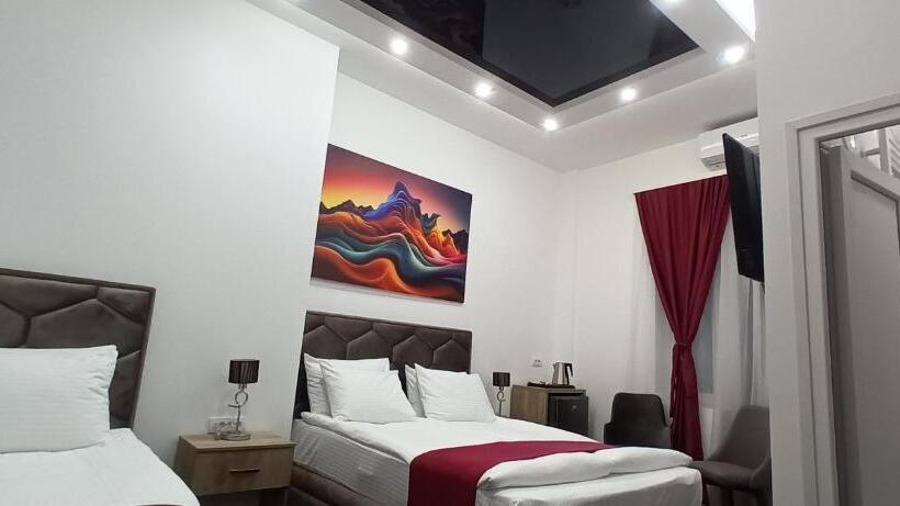 پانسیون Authentic Belgrade Centre Luxury Suites