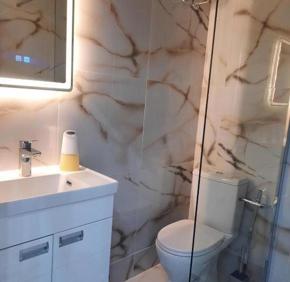 پانسیون Authentic Belgrade Centre   Luxury Suites