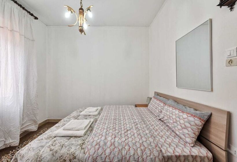 پانسیون Santa Marina Venice Apartment