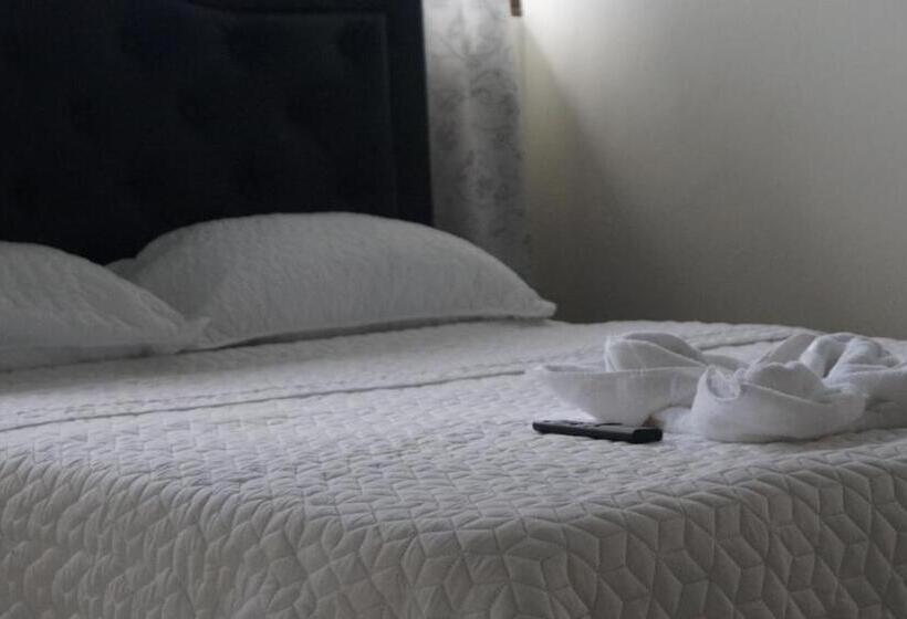 پانسیون Hostal Magica Noche Filandia