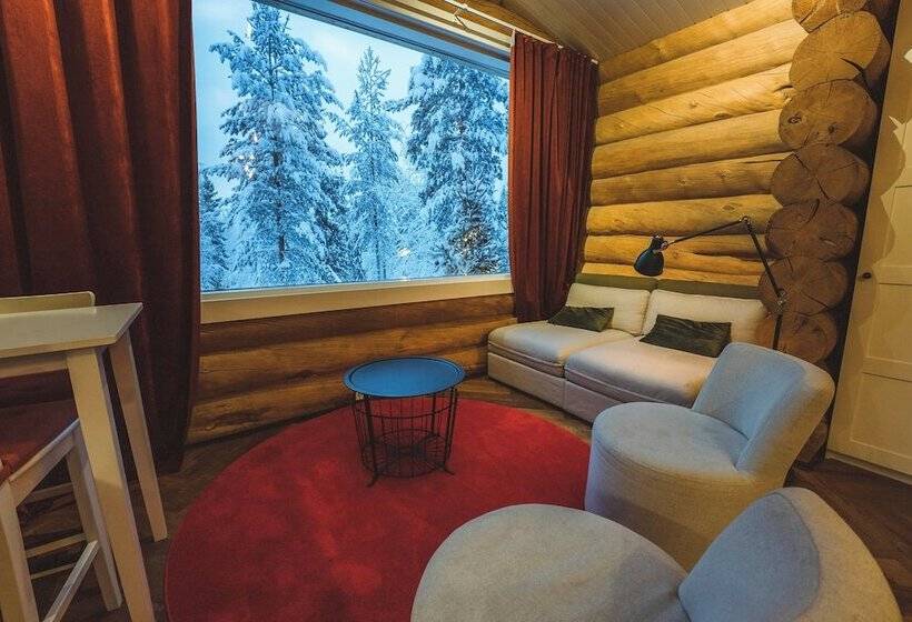 پانسیون Invisible Forest Lodge