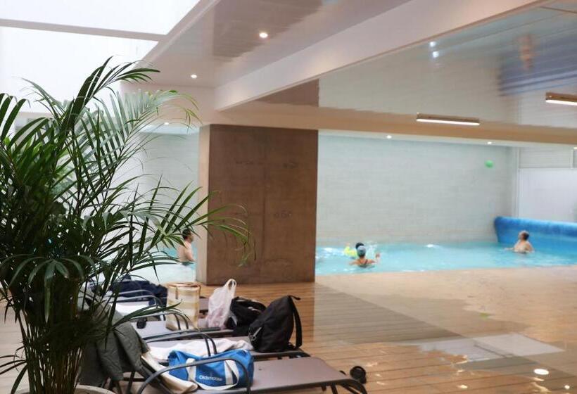 مبيت وإفطار Vatten Studios And Suites By Check In Ec