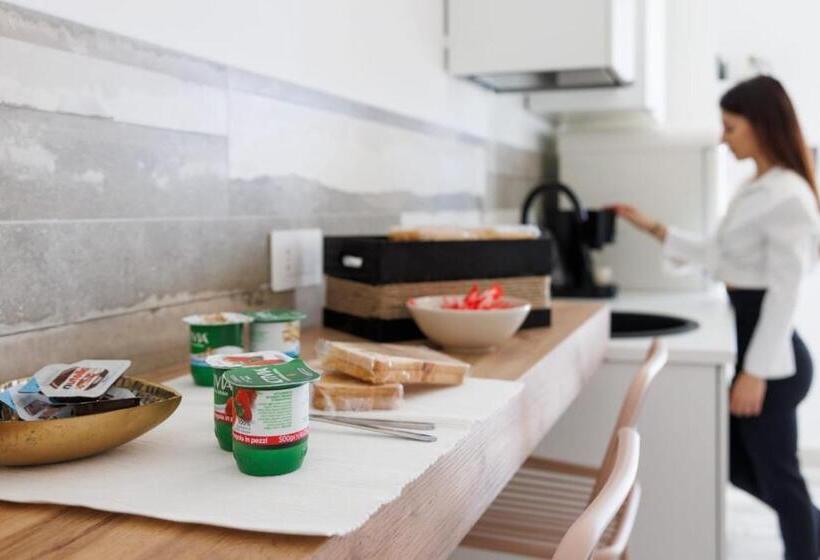 مبيت وإفطار Essentia Rooms & Relax